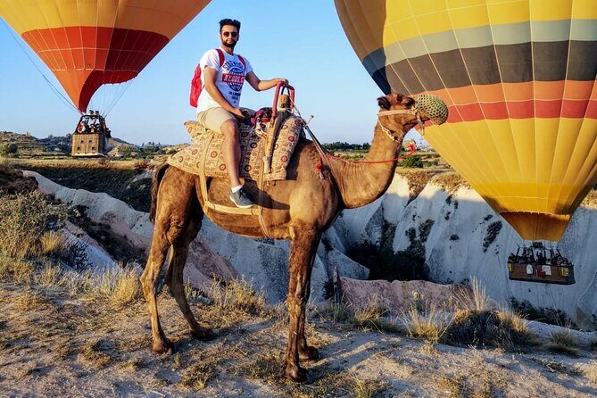 2 Hours of Camel Safari in Cappadocia - Balloon take-offs without the chaos