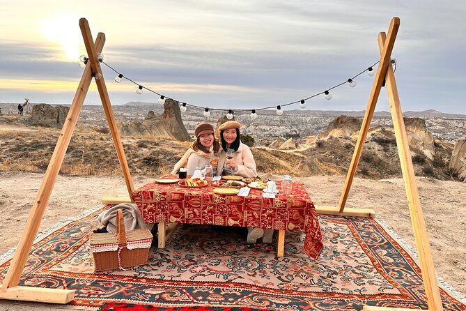 Barbecue Picnic in the valley (Sunset Time) - Wine in Cappadocia: age rules and a practical cash tip