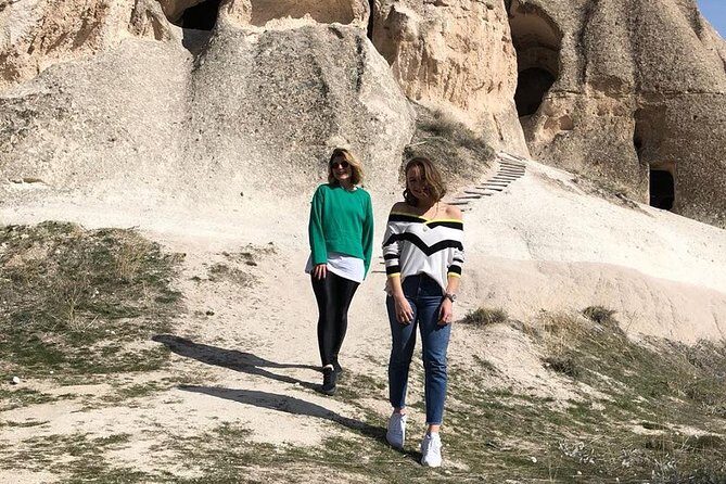 Cappadocia: Blue Tour and Sunrise Balloon Tour - Red and Rose Valley Walk to Çavuşin Cave Village