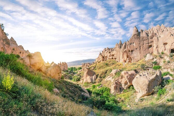Cappadocia Guided Red Tour with Lunch & Entrance Fees - Love Valley: Fairy-Chimney Views Without the Big Ticket Energy