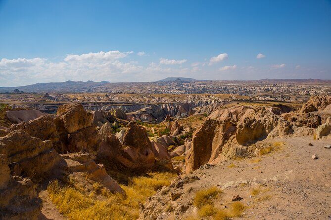 Cappadocia Instagram Half Day Tour - Antik Carpet Shop: colorful textures and lamp-lit photo setups