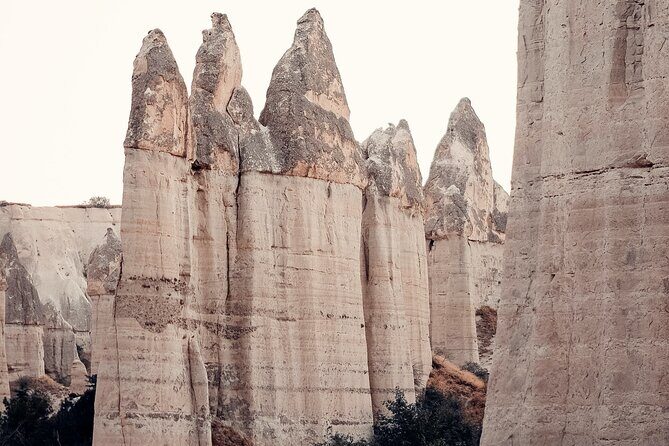 Cappadocia Red Tour: A Day of Exploration with an Expert Guide - Cappadocia Red Tour in a Nutshell: Why This 8-Hour Day Works