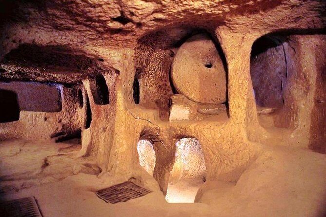 Double Tour with Airport Transfer - Day 2 in detail: open-air museum, Uchisar views, Love Valley, Pasabag, and Devrent