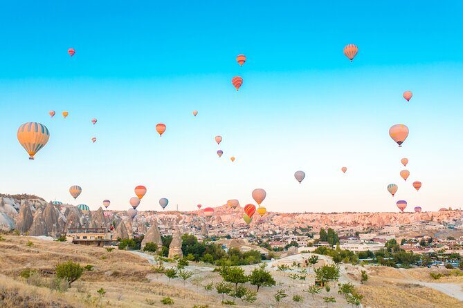 PRIVATE Cappadocia Tour with LUNCH - Stop 1: Göreme Open Air Museum and its cave churches (2 hours)
