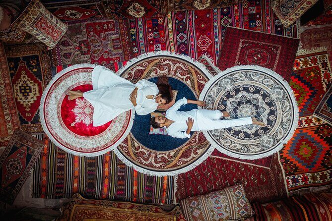 Private Photo & Drone Session in Carpet Gallery - Traditional outfits in a real dressing area
