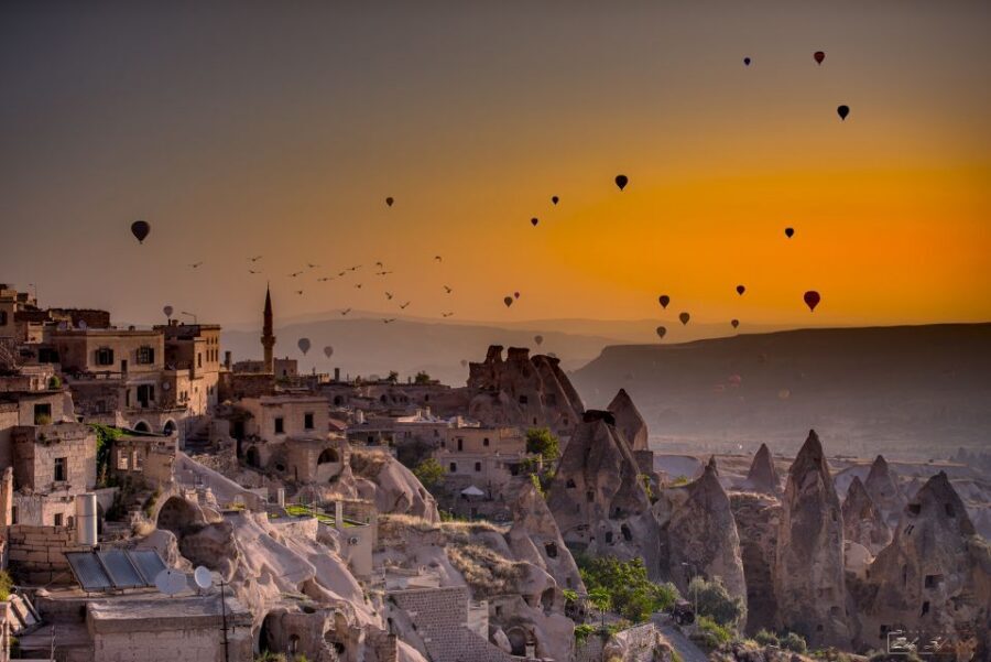 SKIP-THE-LINE: Fairy Chimneys of Cappadocia w/LUNCH - Goreme Panorama and Uçhisar Castle: Big Views, Short Stops, Good Odds